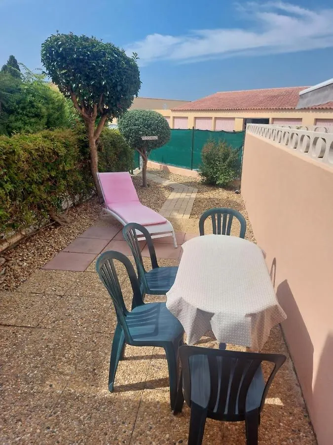 Studio Meuble 30 M2 La Londe Les Maures , 900 M Des Plages Apartment